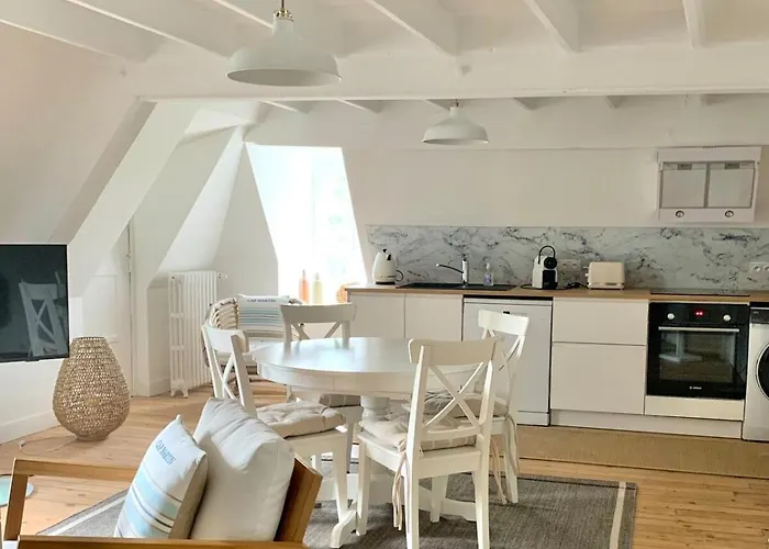 F2 Atypique Centre Apartamento