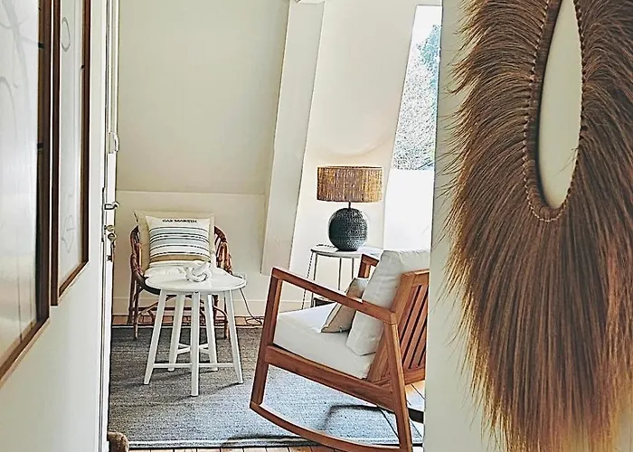 F2 Atypique Centre * Coutances